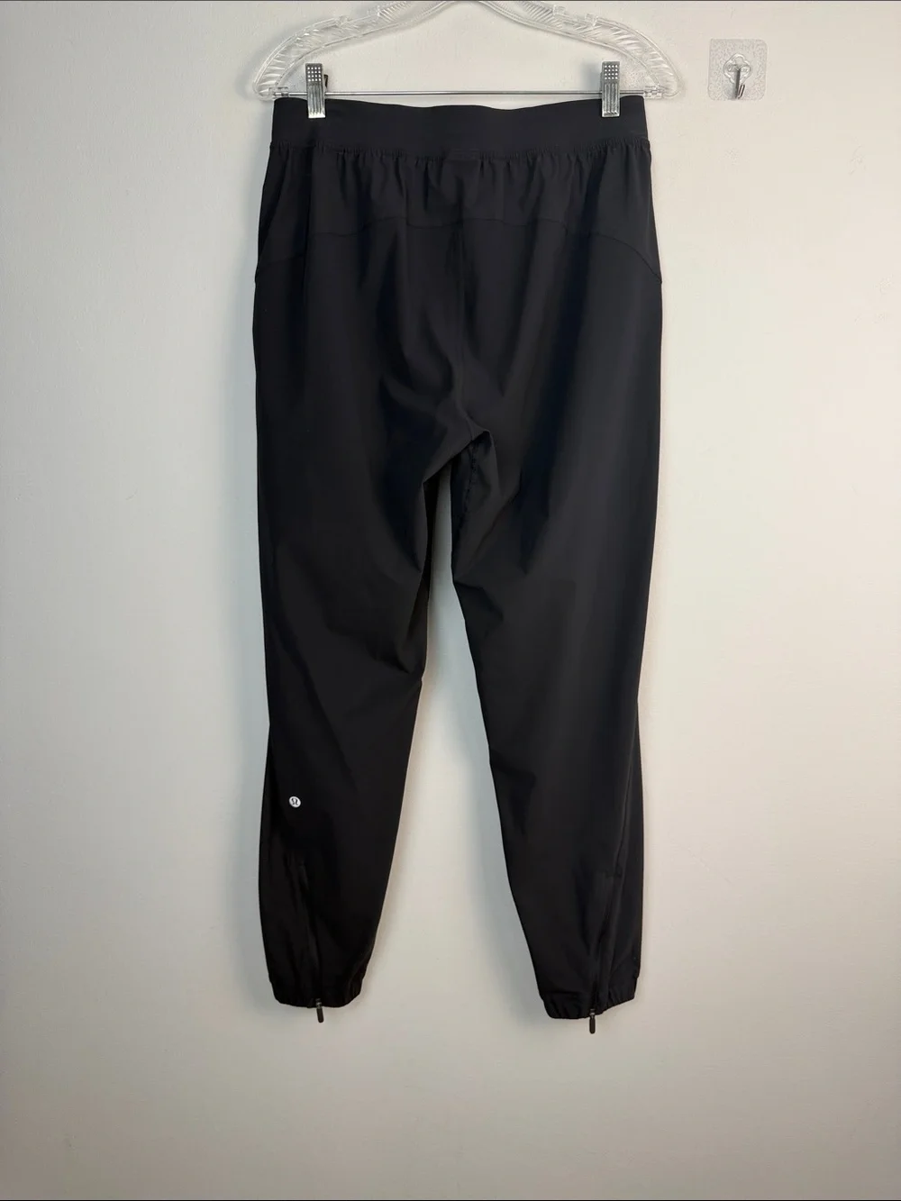 Lululemon Adapted State Joggers 28” Black Exercise Pants Size 8 Activewear Gym